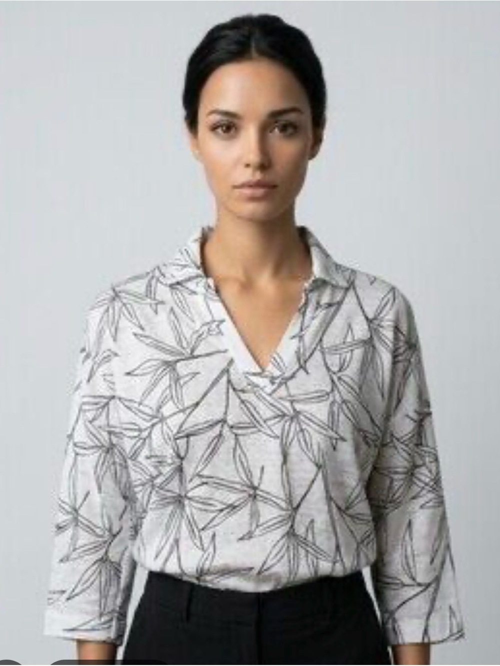 Linen V-Neck Long Sleeve Floral Top - White and Black
